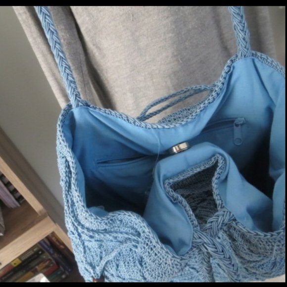 Studio Works blue crocheted purse shoulder bag - Picture 2 of 3